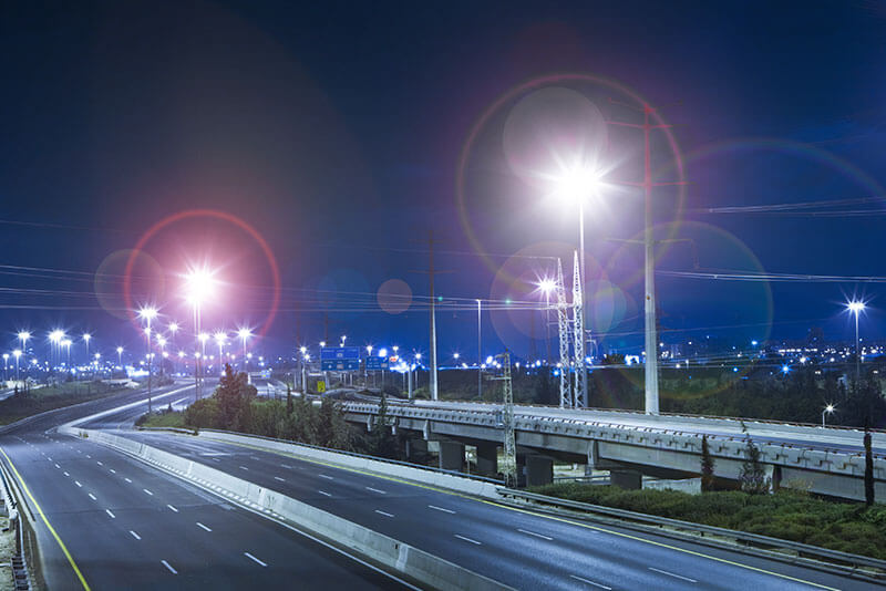 Seeing Halos Around Street Lights